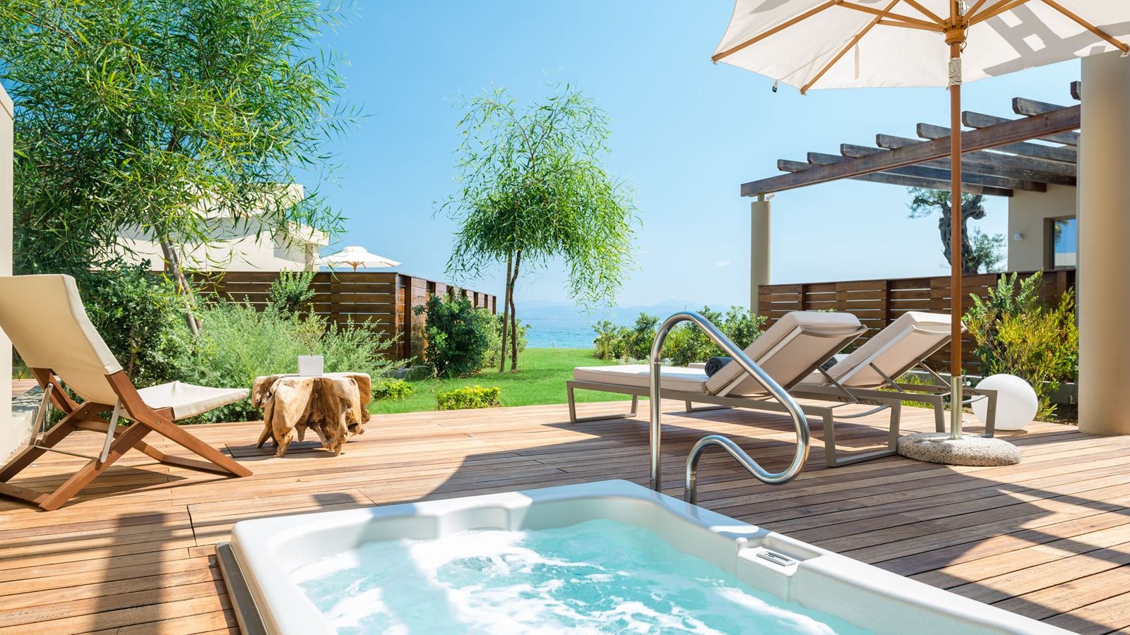 rooms-pavilion-retreat-sea-view-with-outdoor-jacuzzi