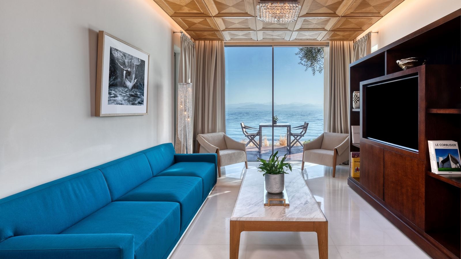 rooms-hrh-ivory-villa-sv