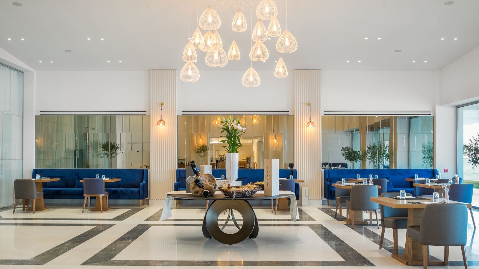 restaurants-makris-gastronomy-restaurant