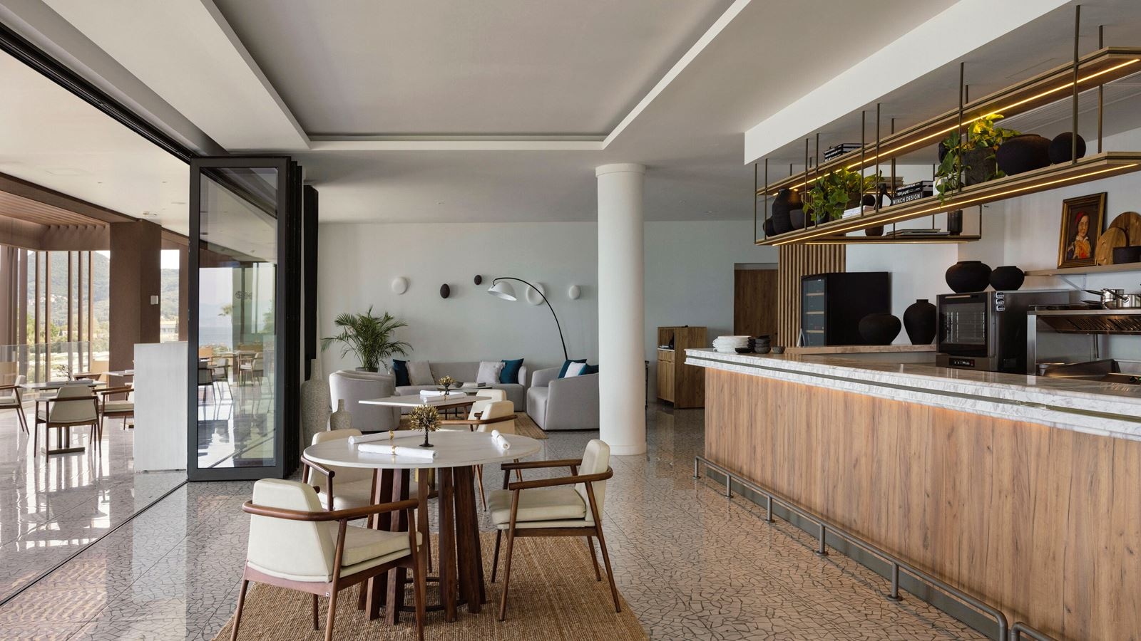 restaurants-makris-fine-dining-restaurant