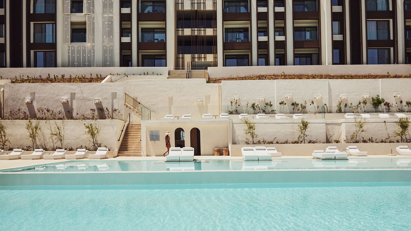 pools-outdoor--indoor-pool