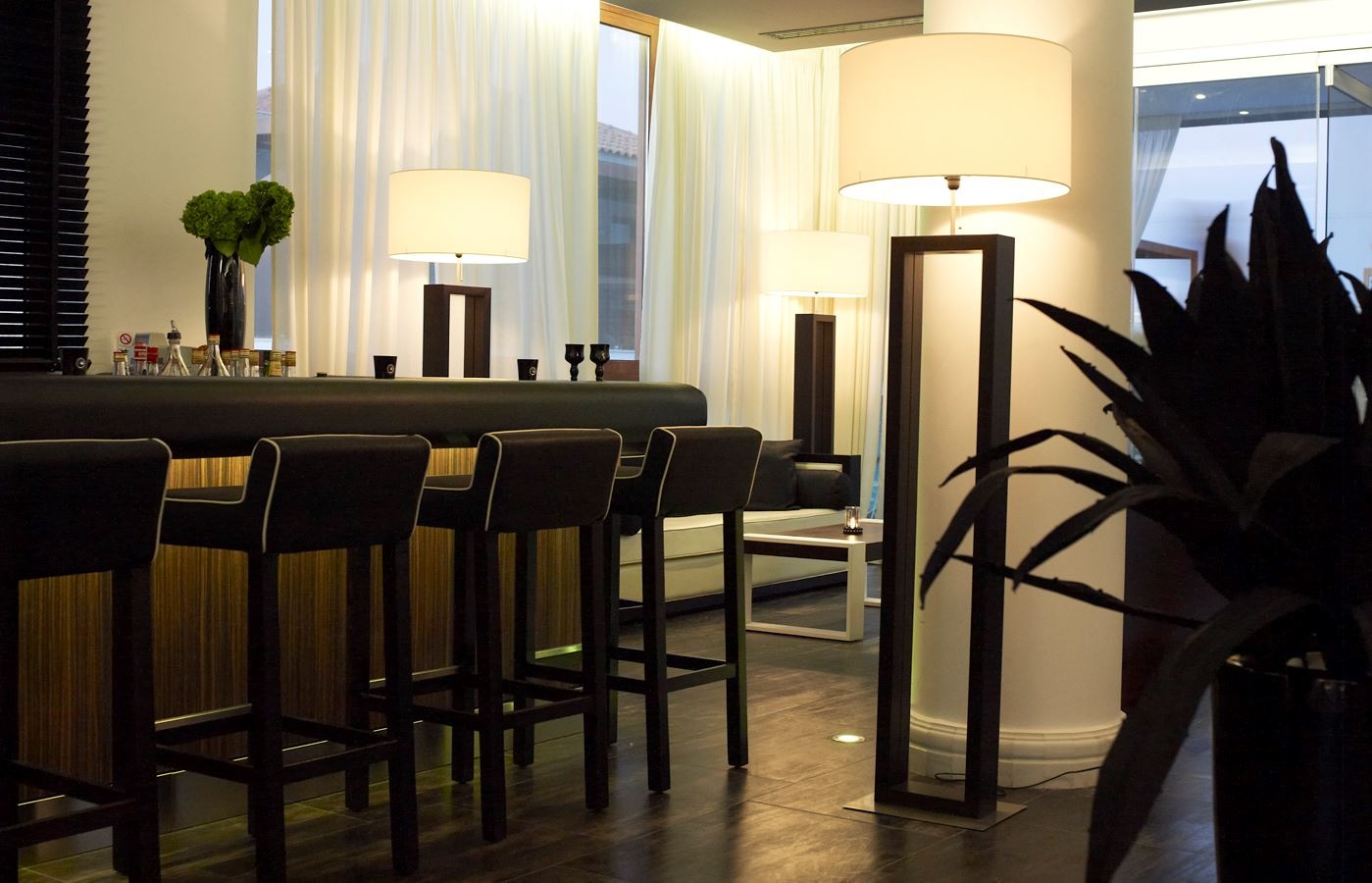 bars-paaru-gastro-bar-adults-only