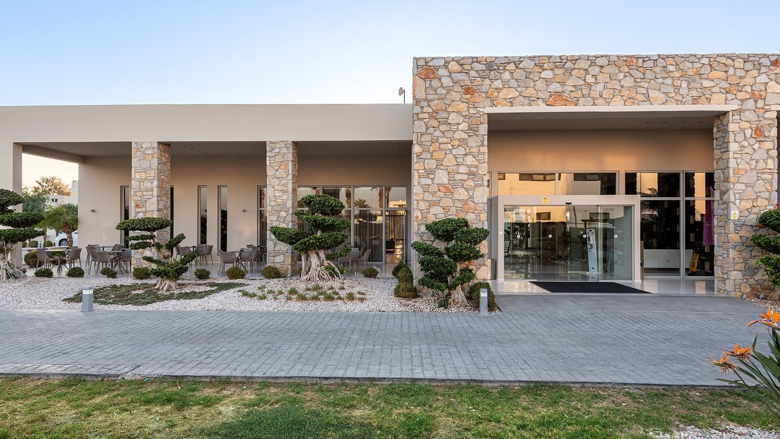 general-main-building