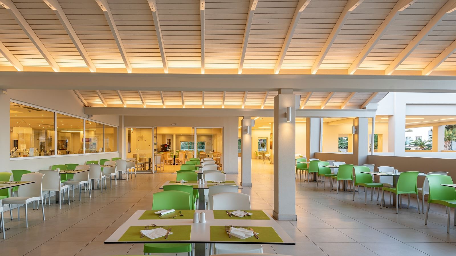 restaurants-main-restaurant