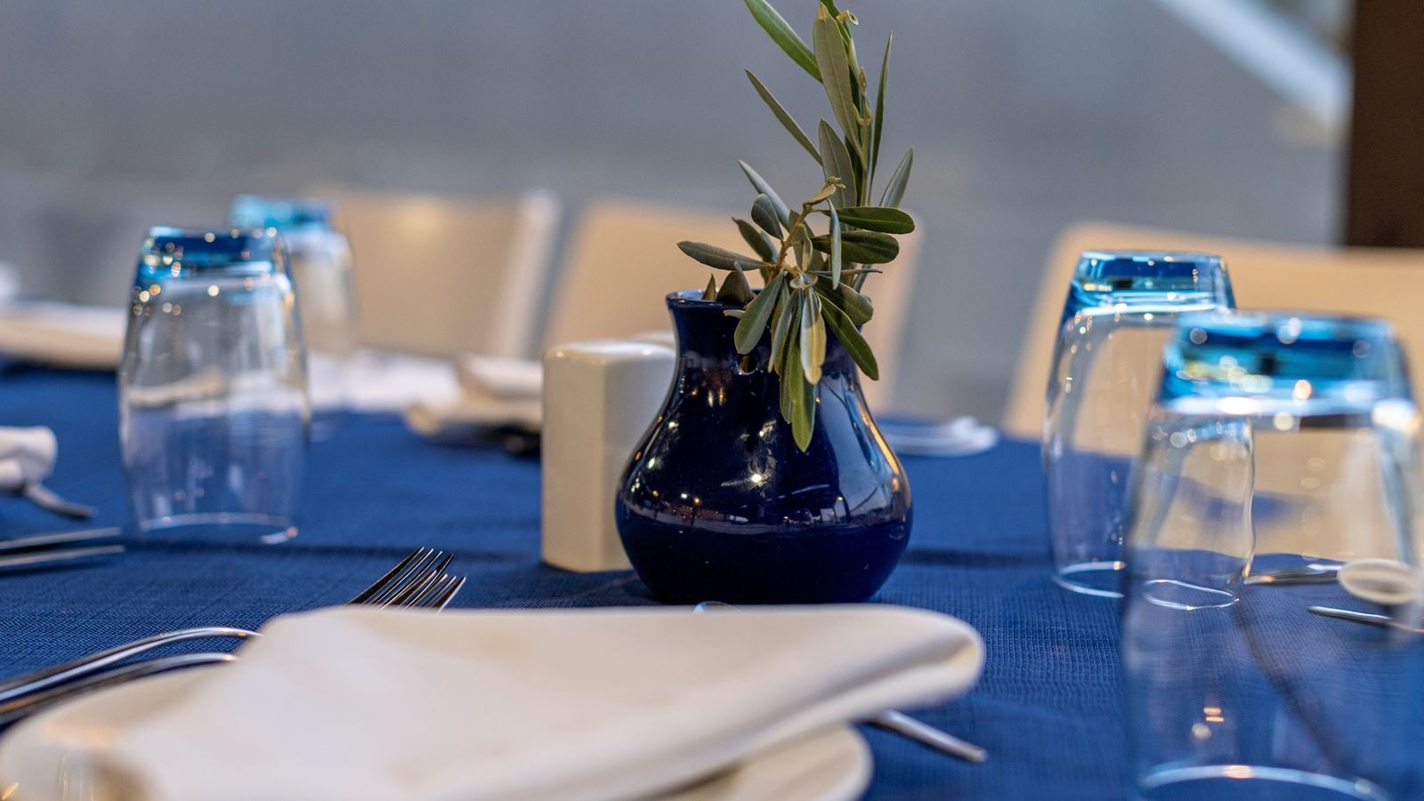 restaurants-greek-restaurant