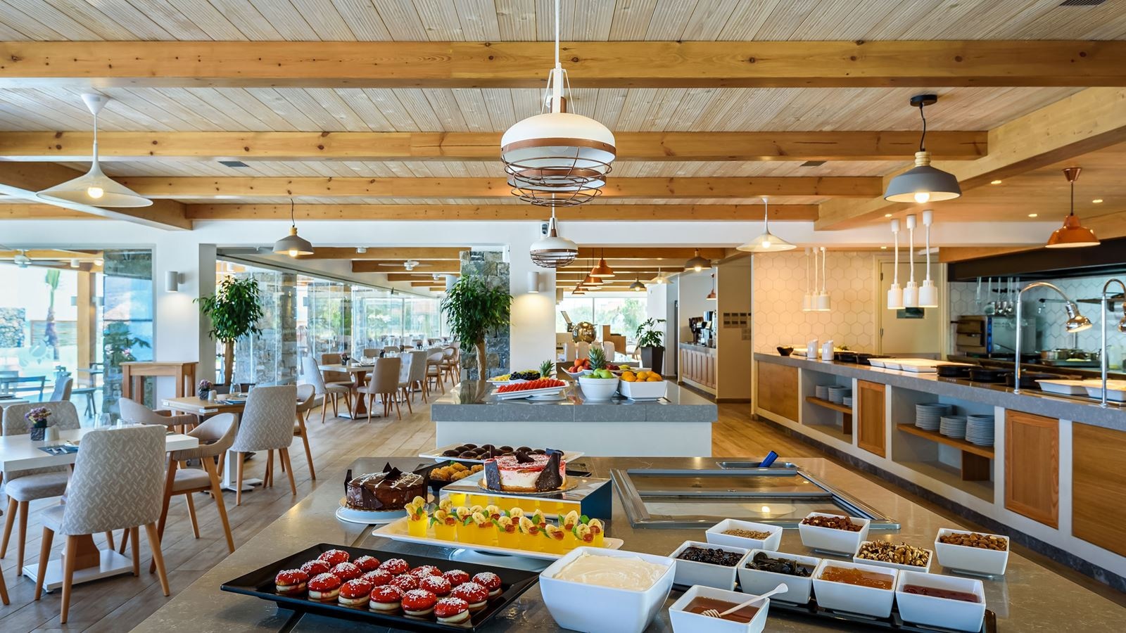 restaurants-main-building