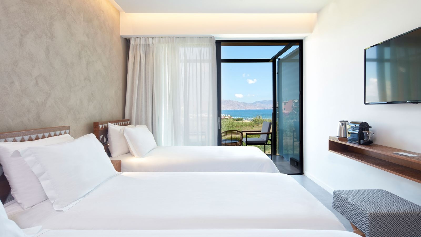 rooms-room-superior-double-sea-view