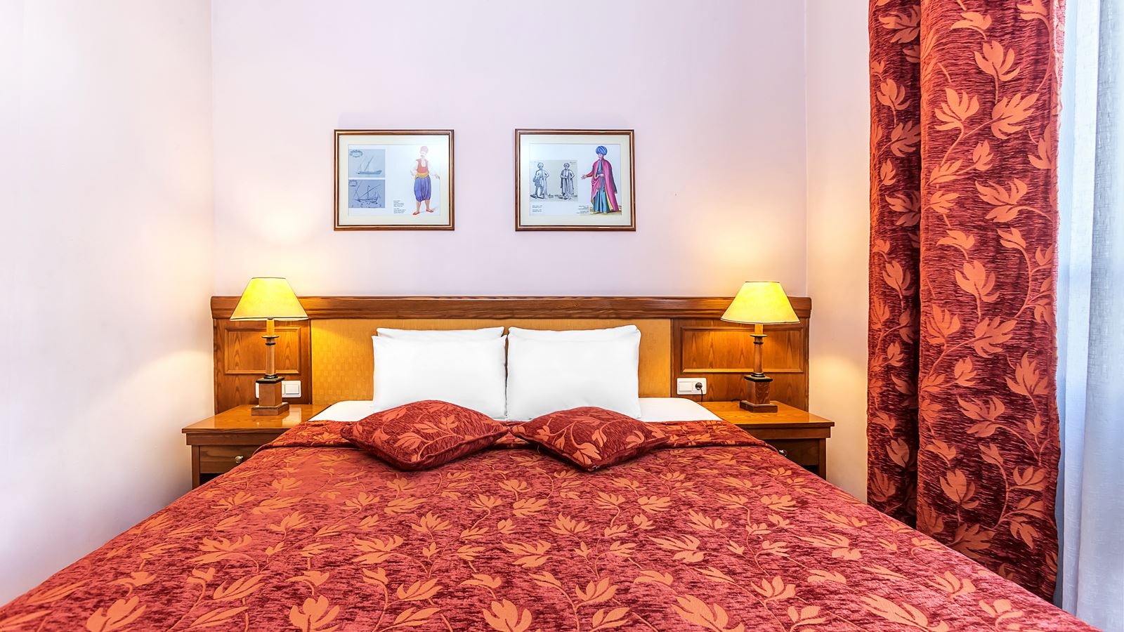 rooms-family-room-standard