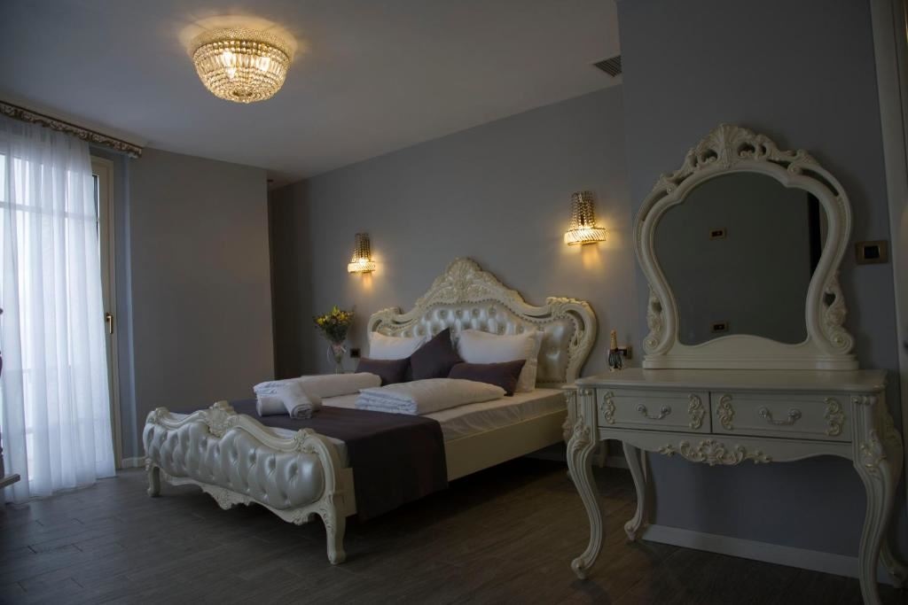 rooms-executive-suite