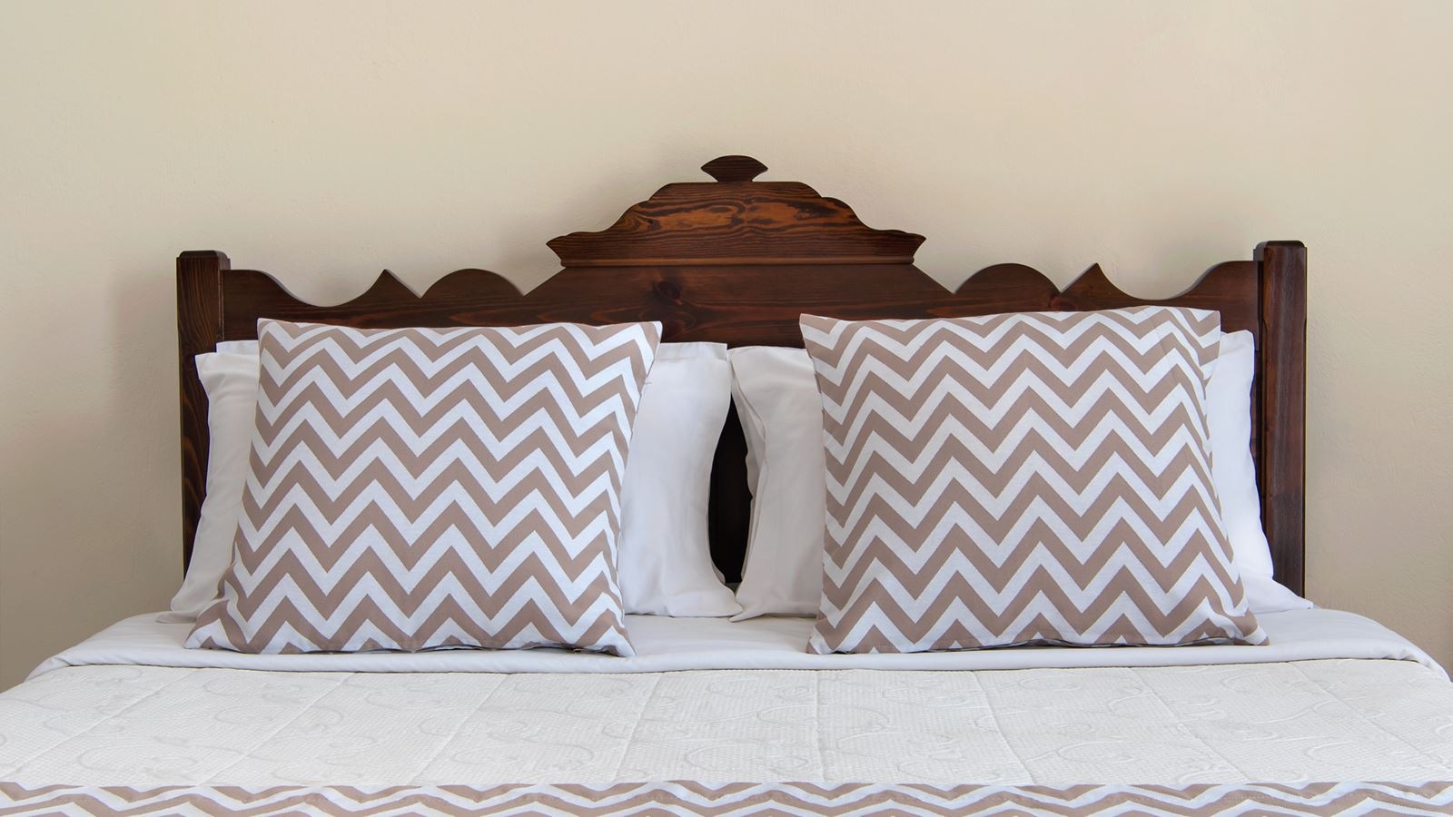 rooms-triple-standard