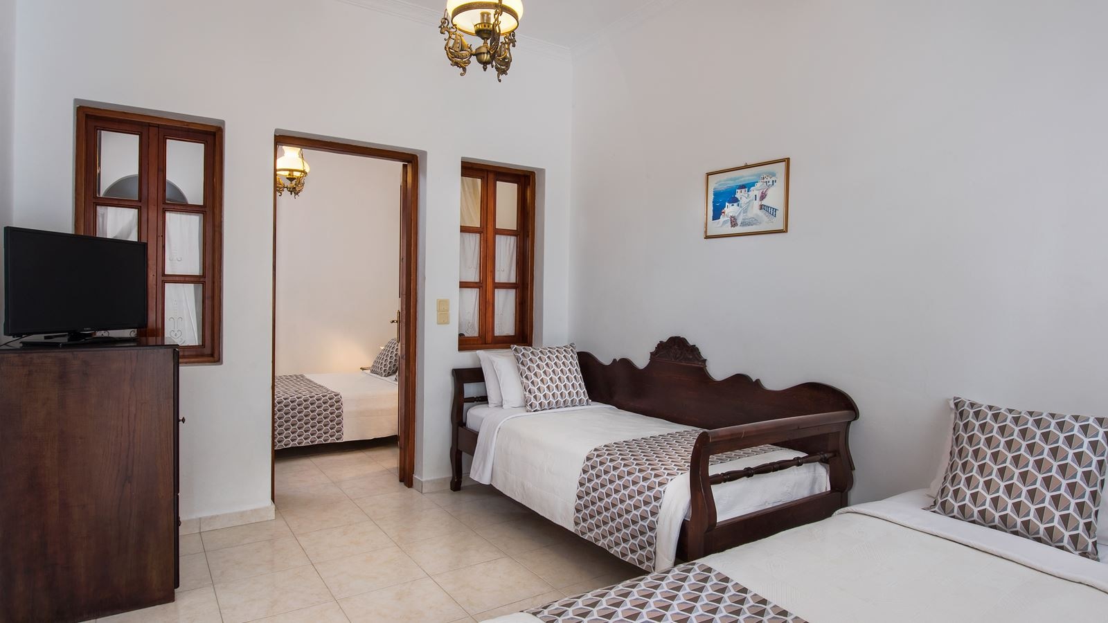 rooms-family-room-standard