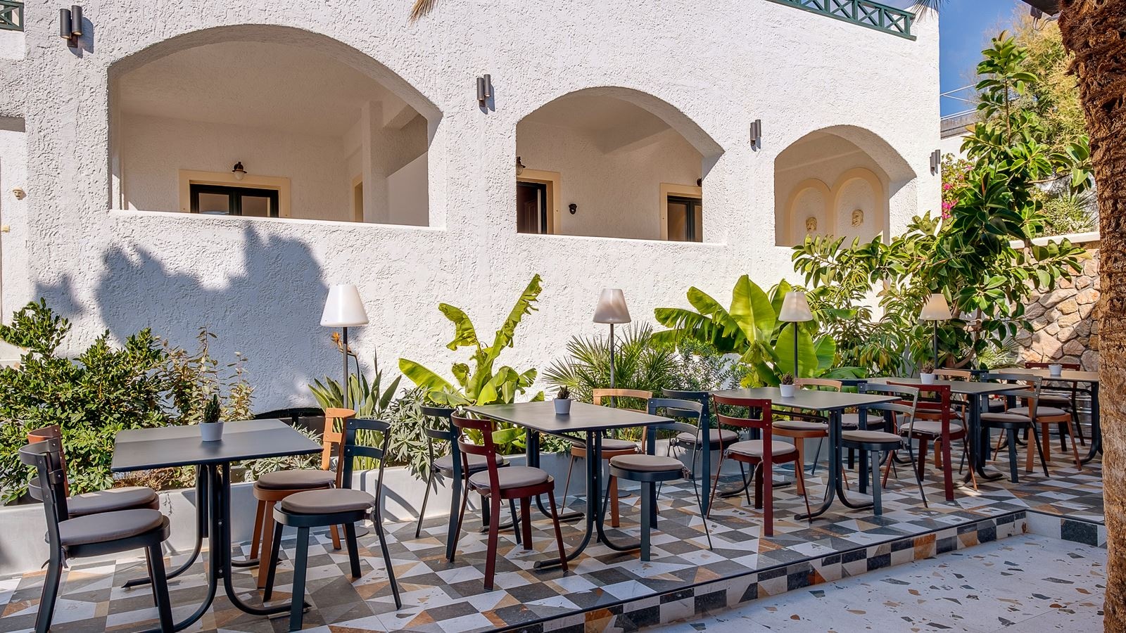 restaurants-restaurants