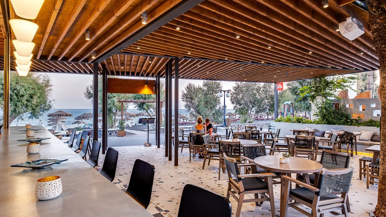 restaurants-restaurants