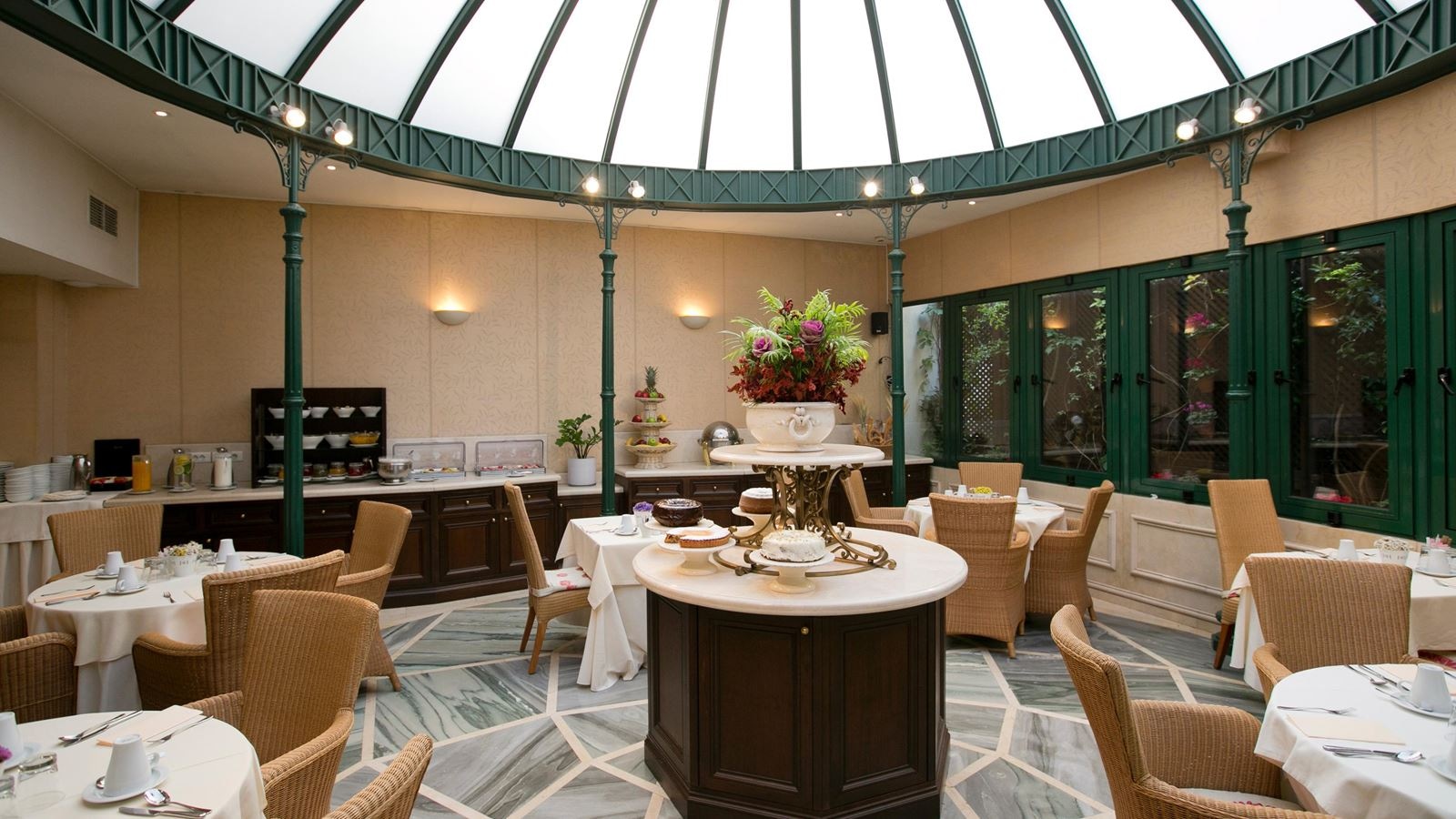 restaurants-restaurants