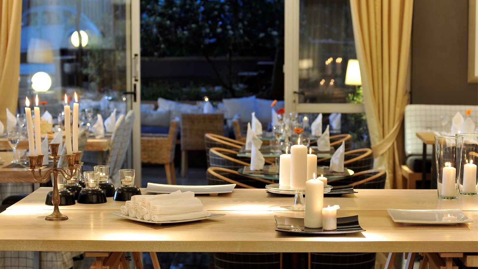 restaurants-restaurants