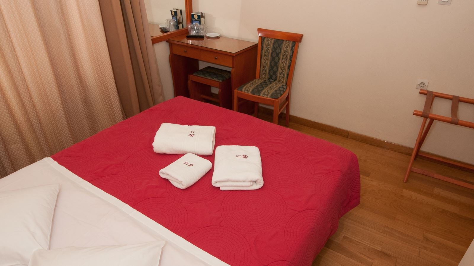 rooms-triple-standard