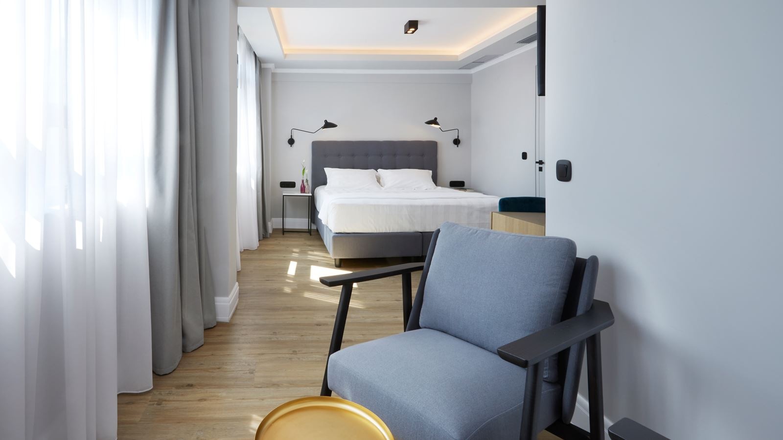 rooms-junior-suite-with-views