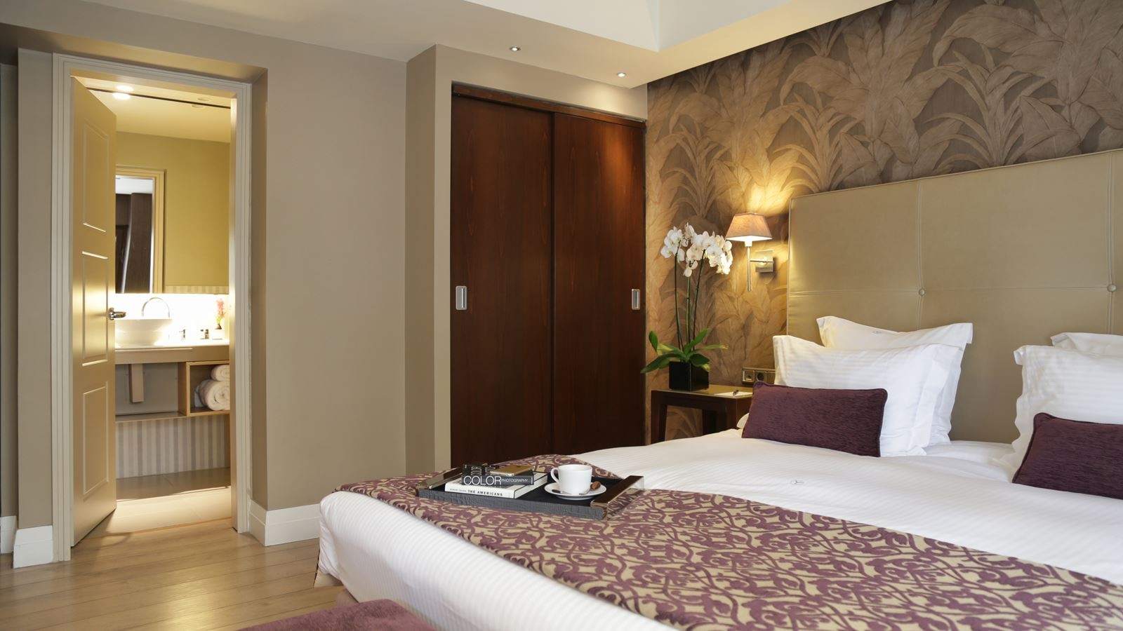 rooms-double-or-twin-deluxe