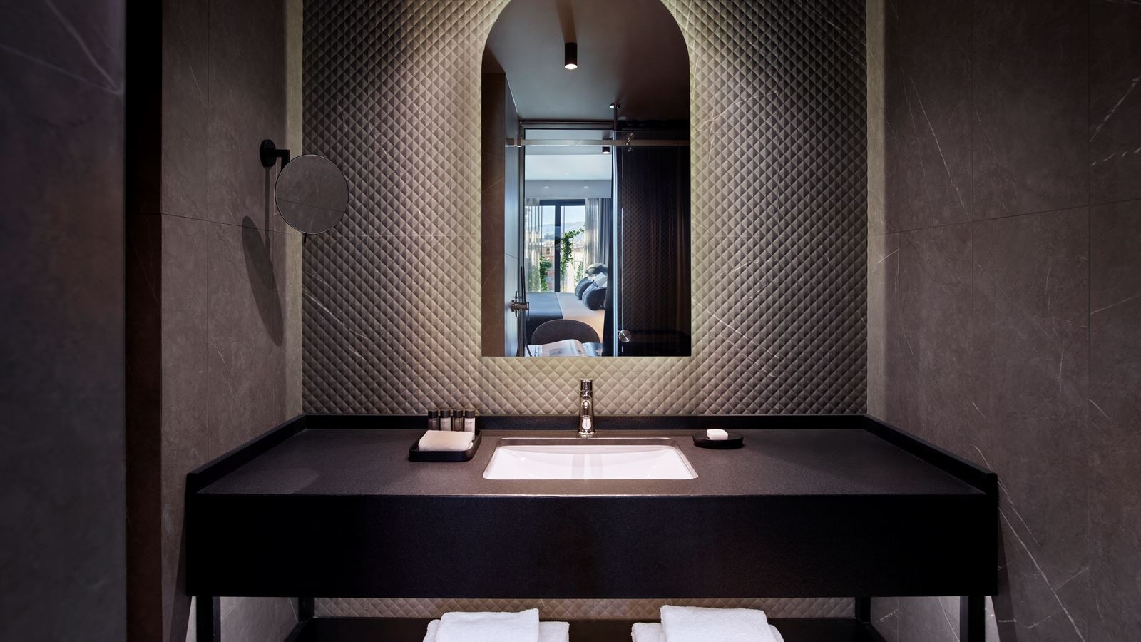 rooms-double-or-twin-superior