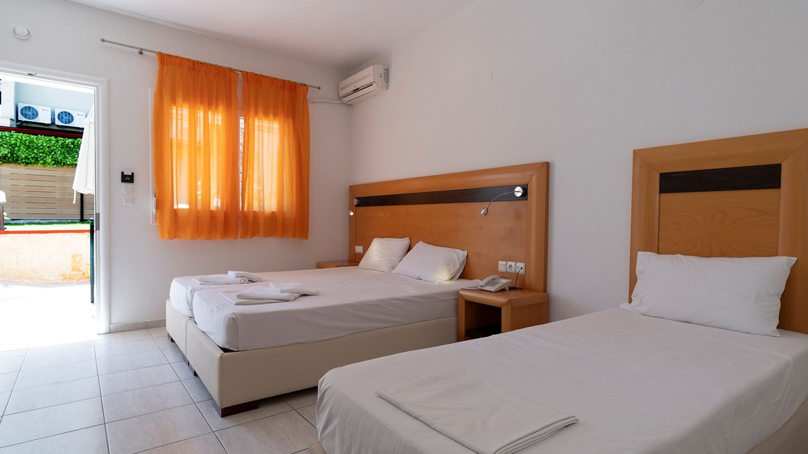 rooms-room-standart-triple