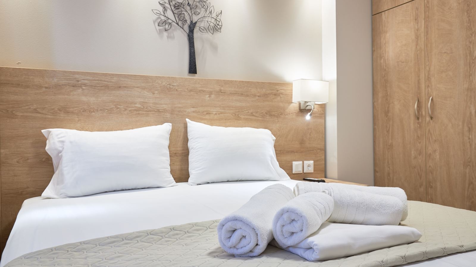 rooms-family-room-standard