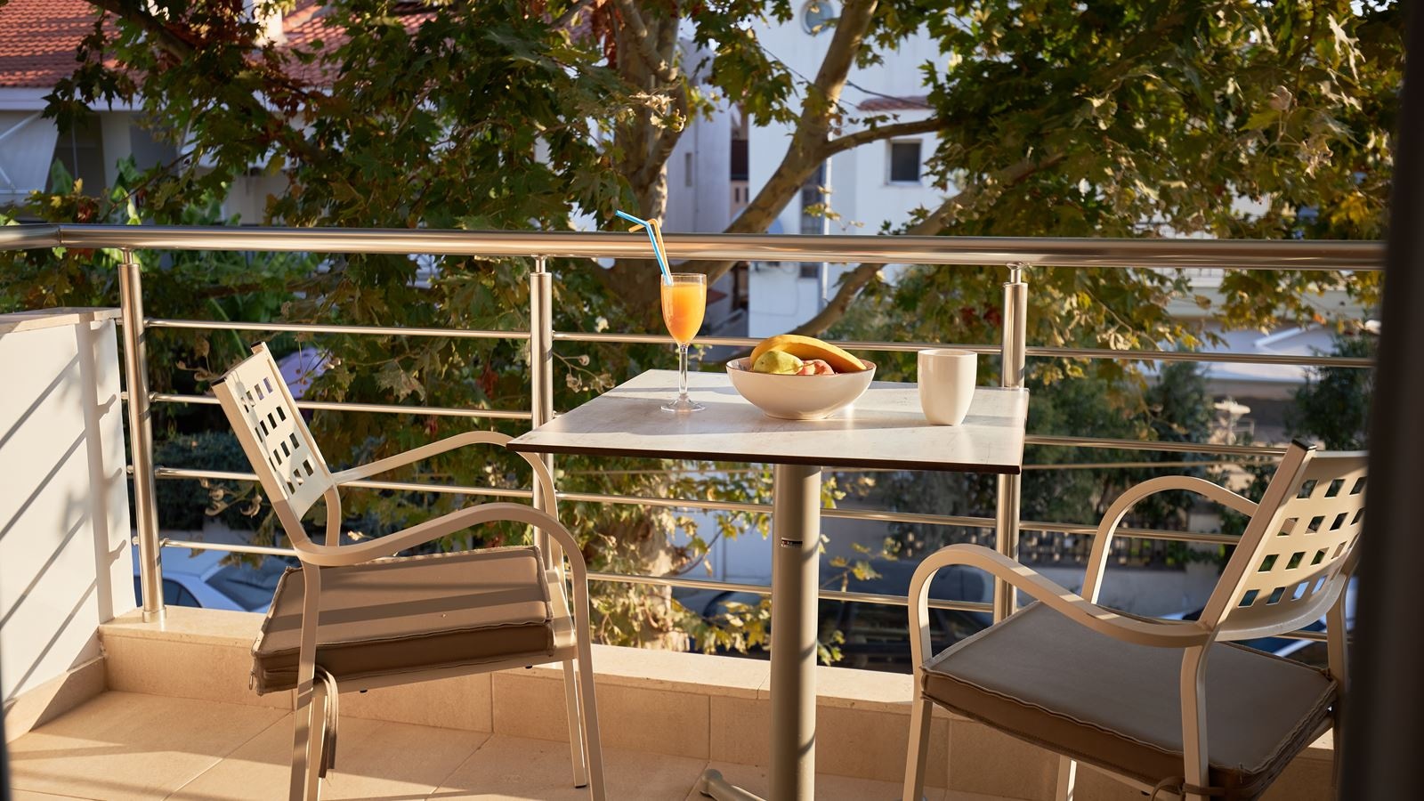 rooms-studio-capacity-2