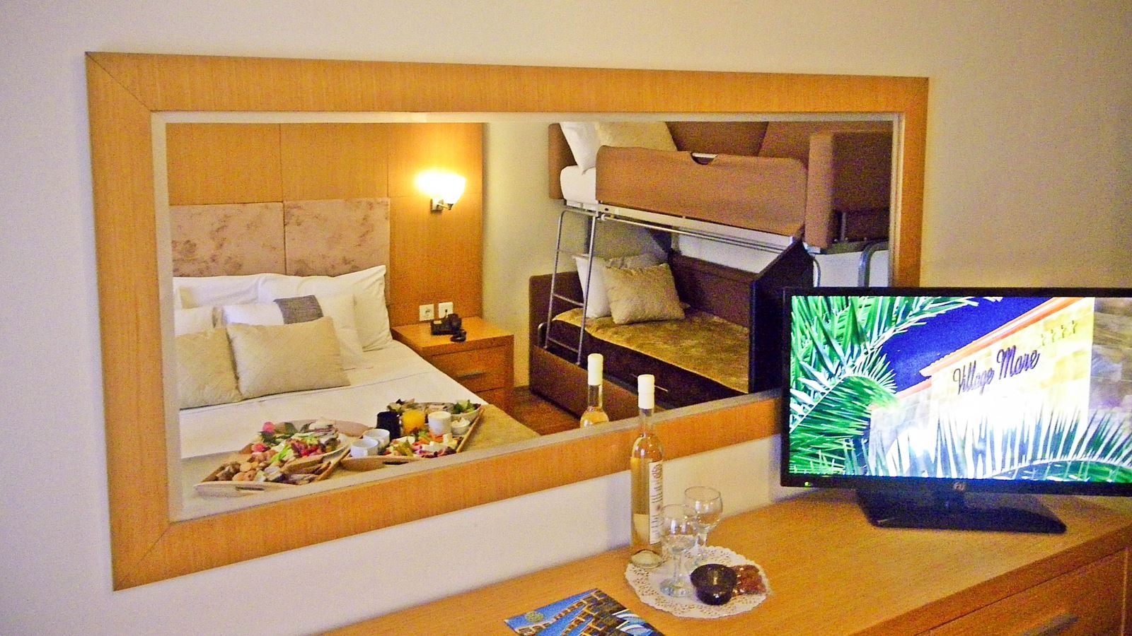 rooms-family-room-standard