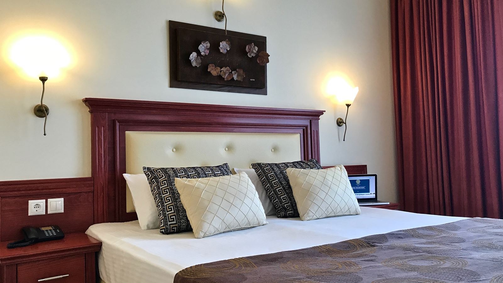 rooms-maisonette-balcony-b