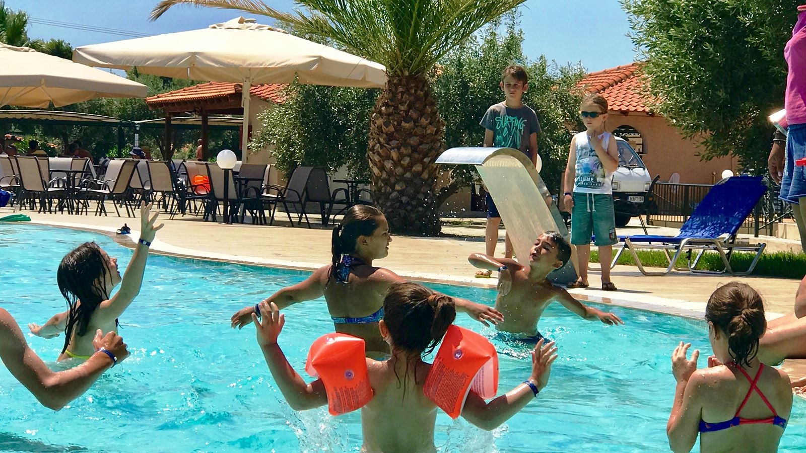 pools-outdoor-childrens-pool