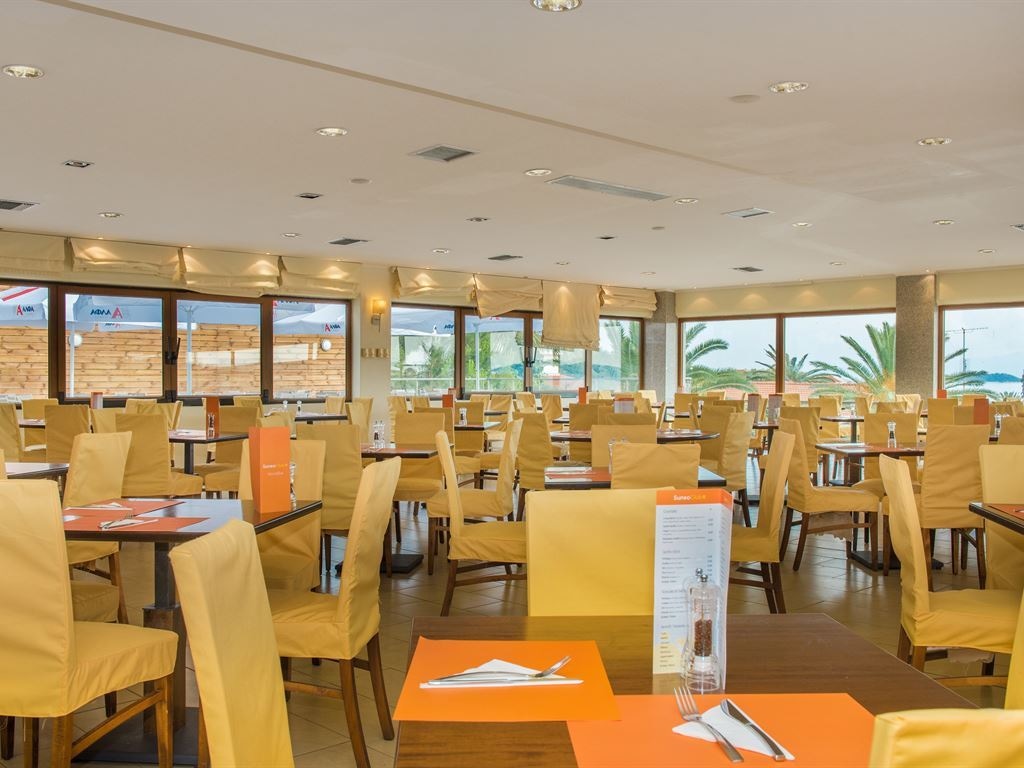 restaurants-main-restaurant