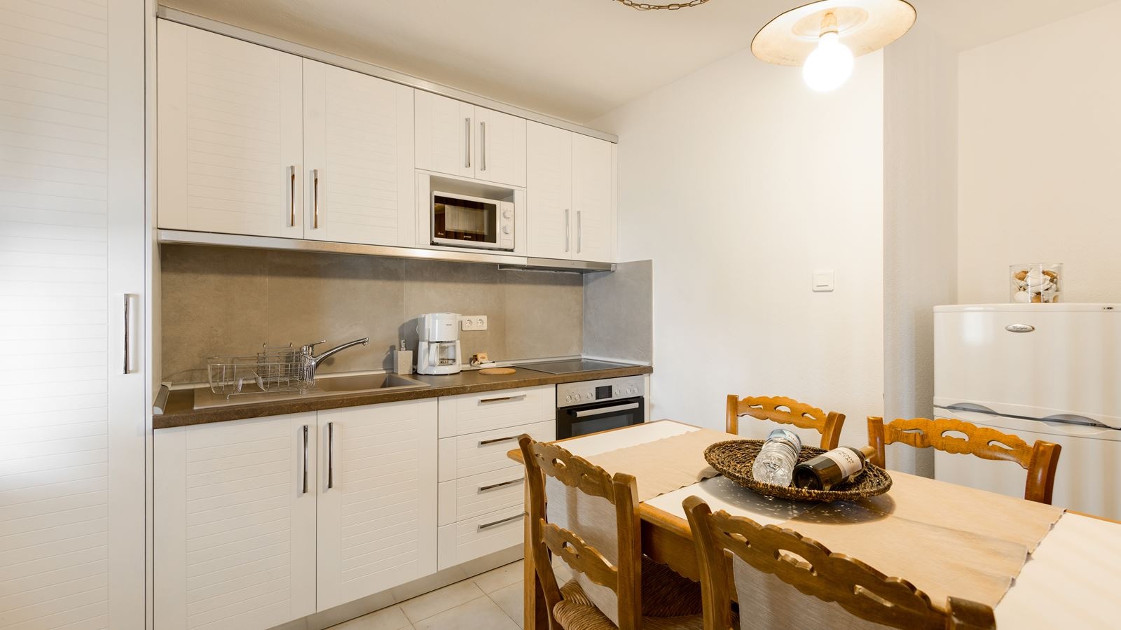 rooms-seaside-junior-summer-house