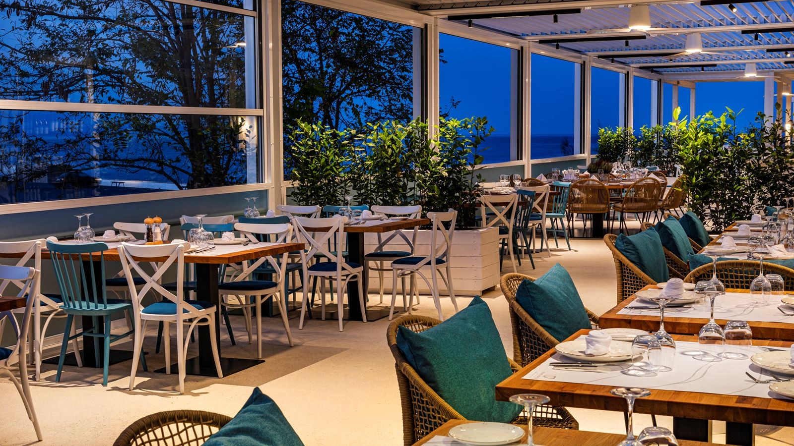 restaurants-leuko-kochili-tavern