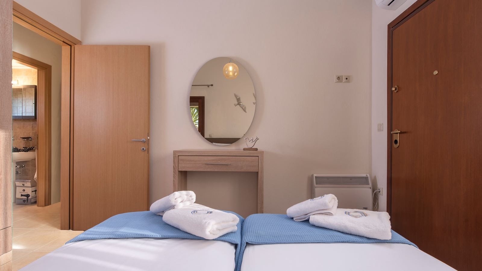 rooms-elegant-villa-sea-view