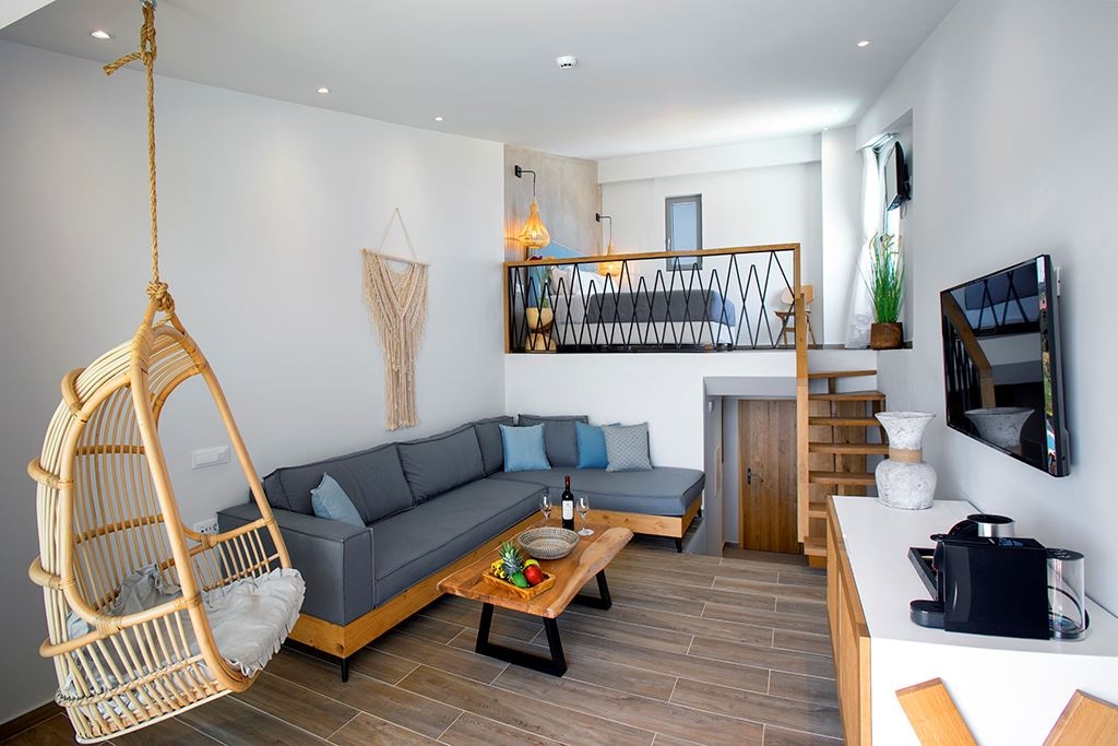 rooms-deluxe-suite--side-sea-view-privatepool