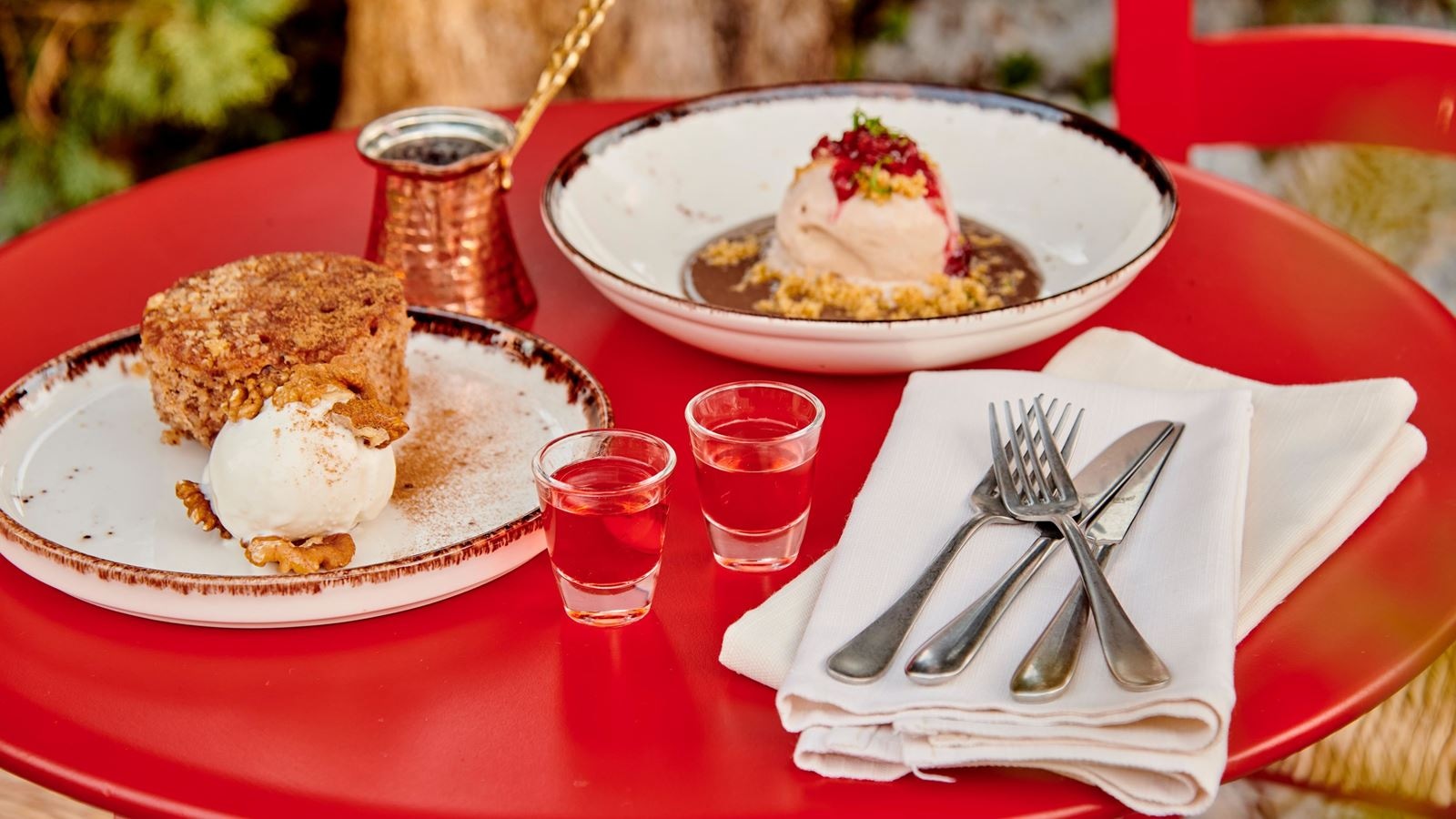 restaurants-rodies-traditional-cretan-restaurant