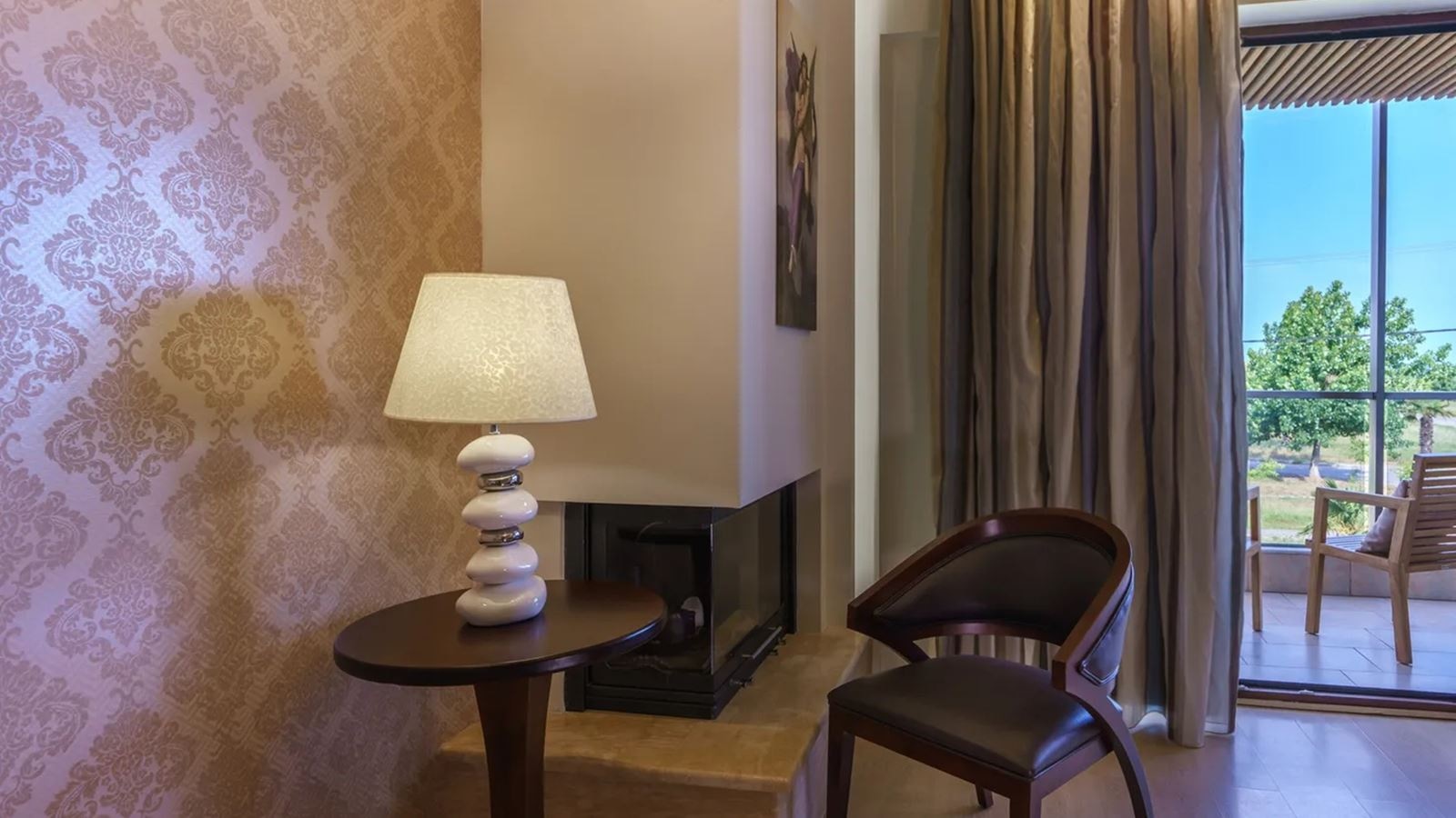 rooms-suite-inland-view