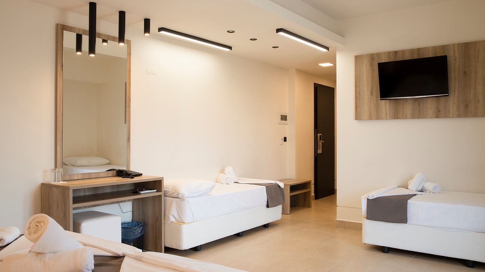 rooms-standard-triple-room