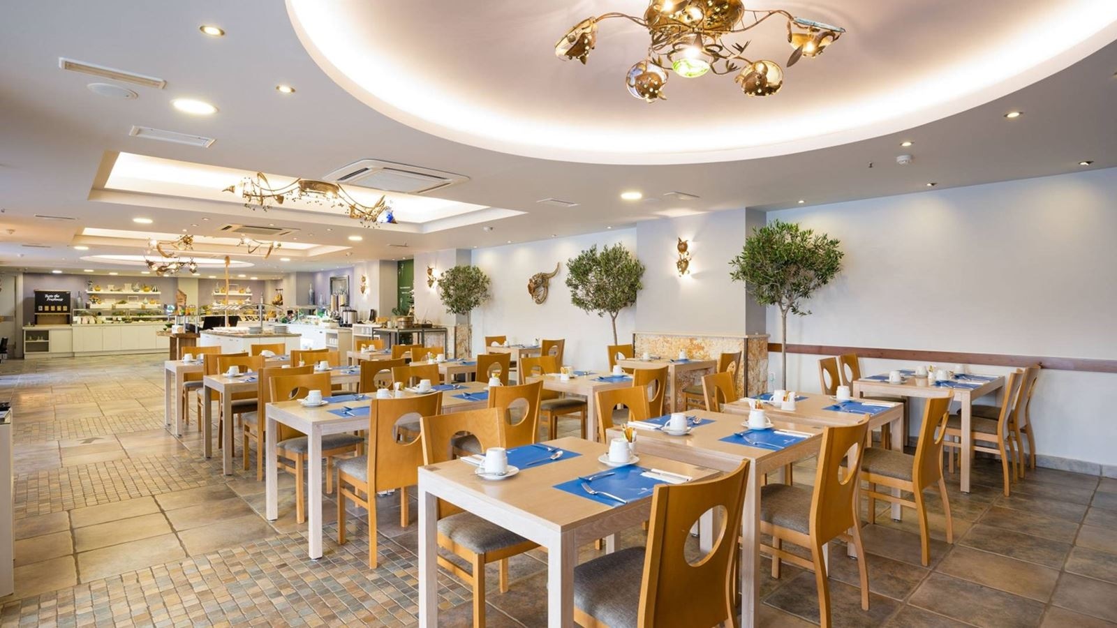 restaurants-main-building