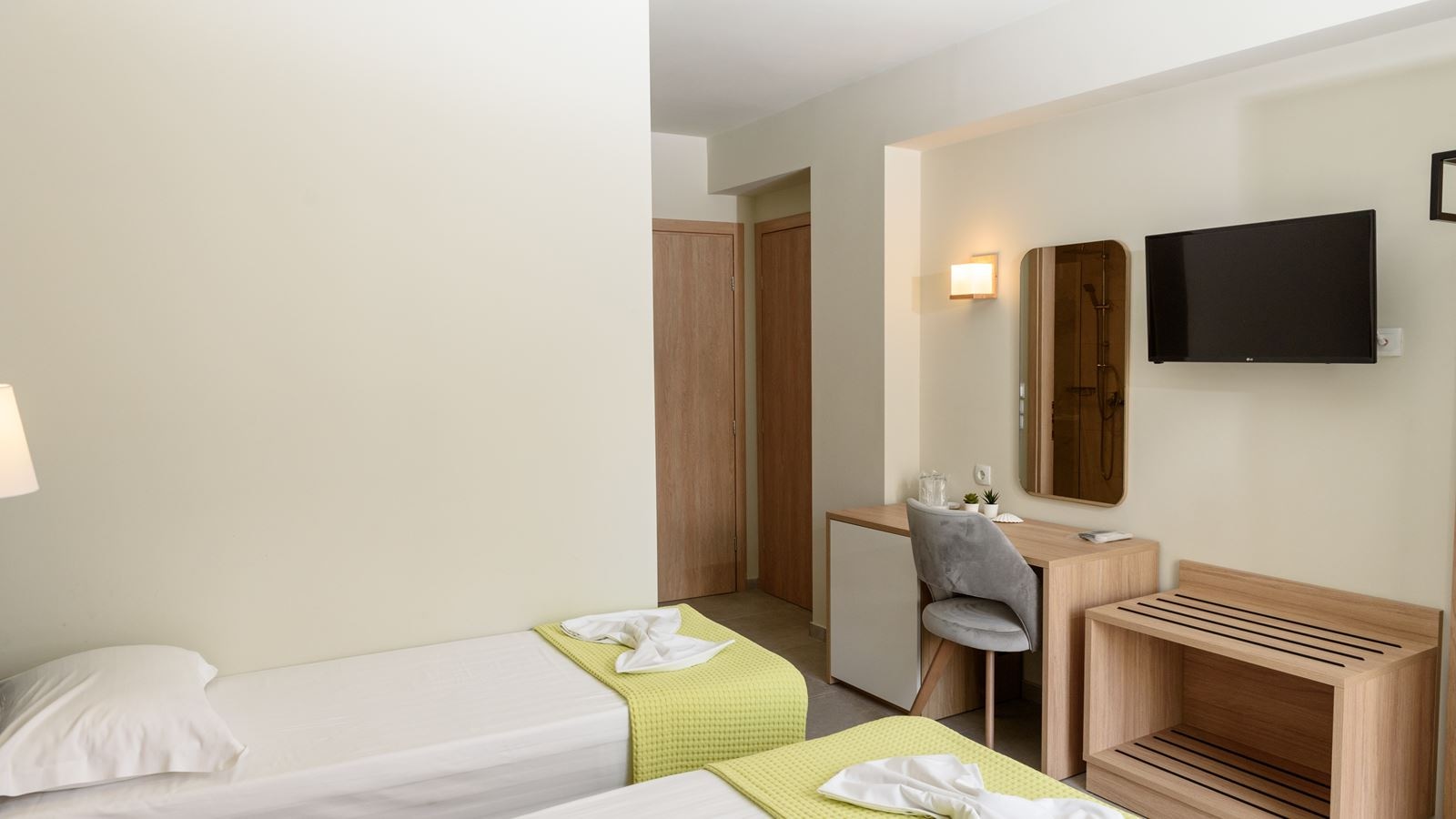 rooms-premium-connecting-room