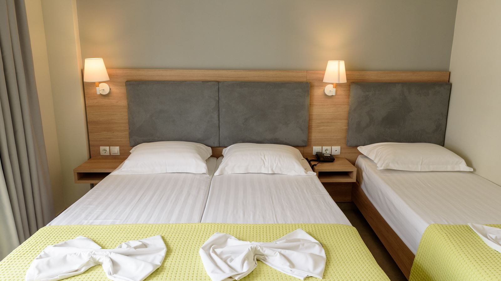 rooms-premium-connecting-room