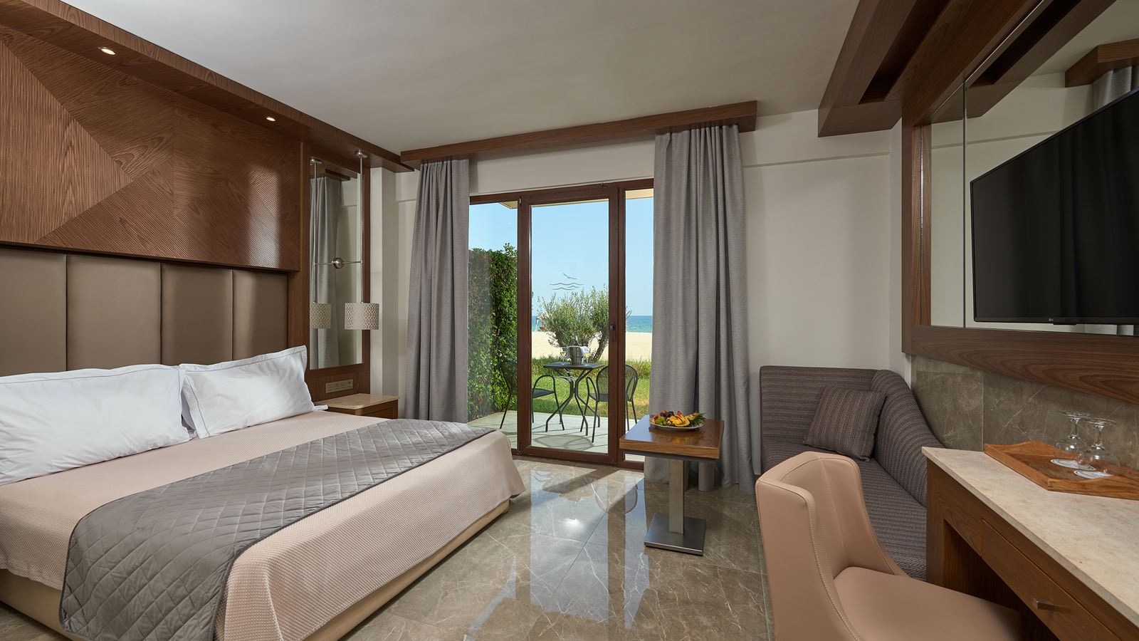 rooms-double-room-with-front-sea-view