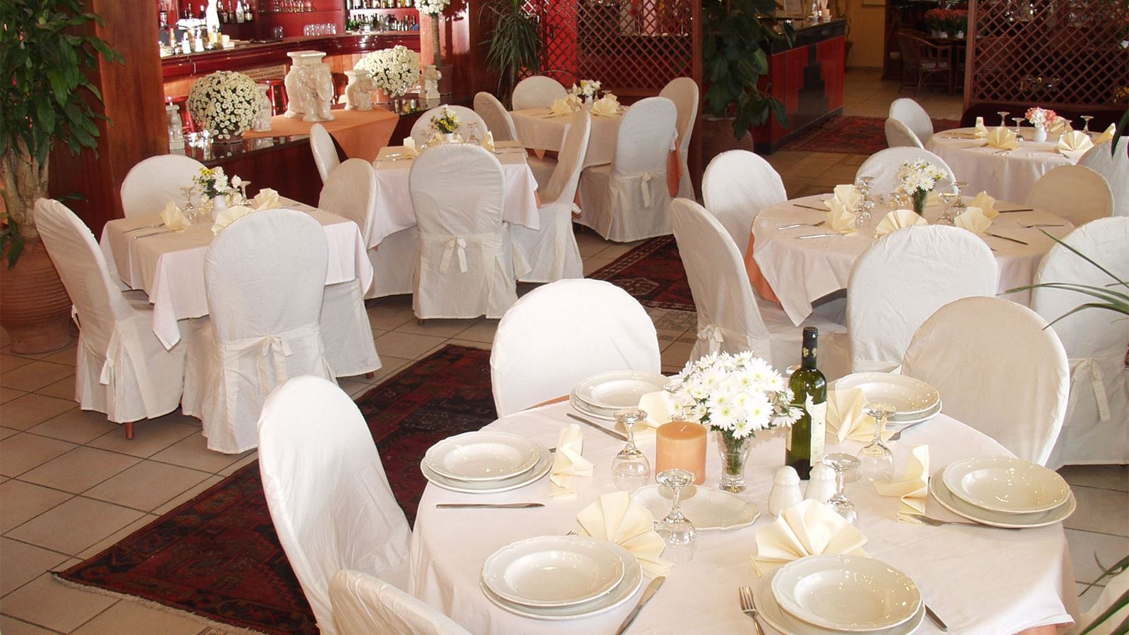 restaurants-main-restaurant