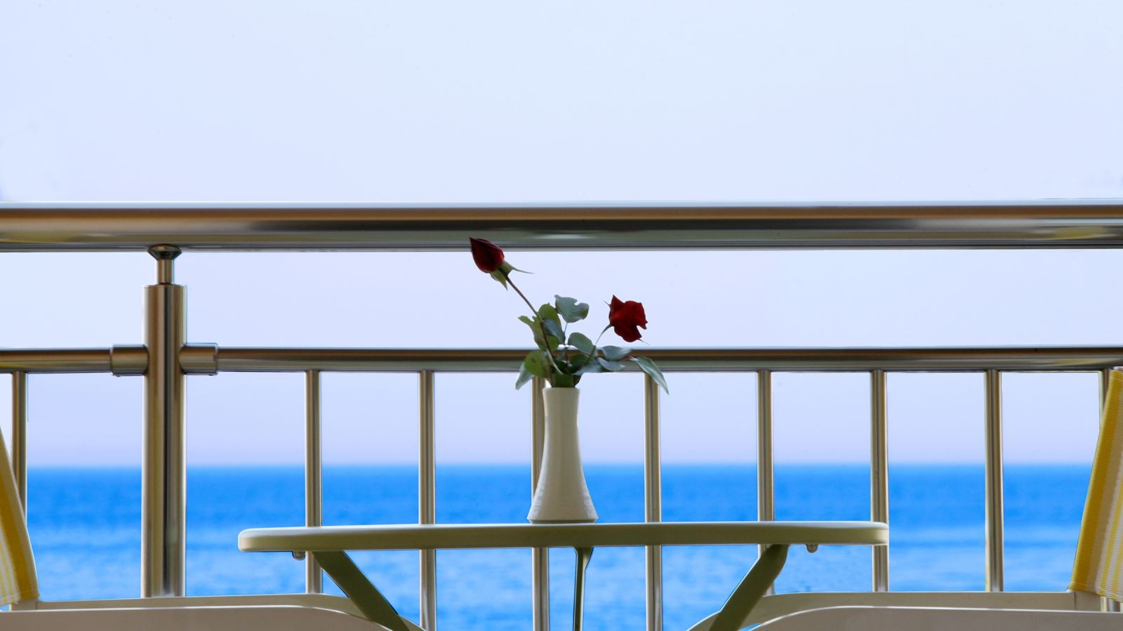 rooms-deluxe-double-sea-view