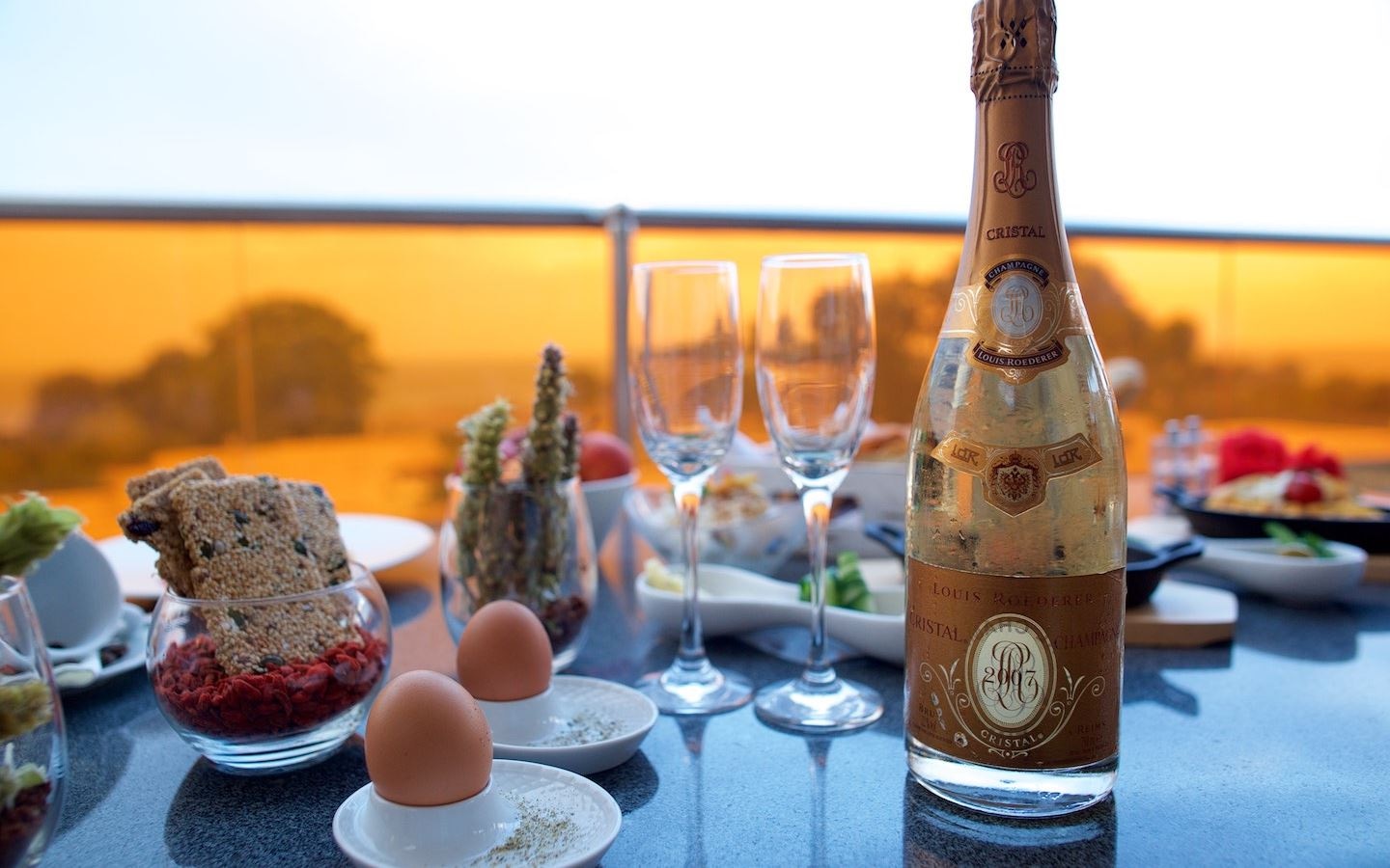 rooms-deluxe-double-sea-view