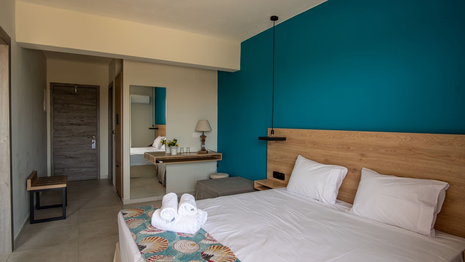 rooms-suite-family-two-bedrooms-garden-view