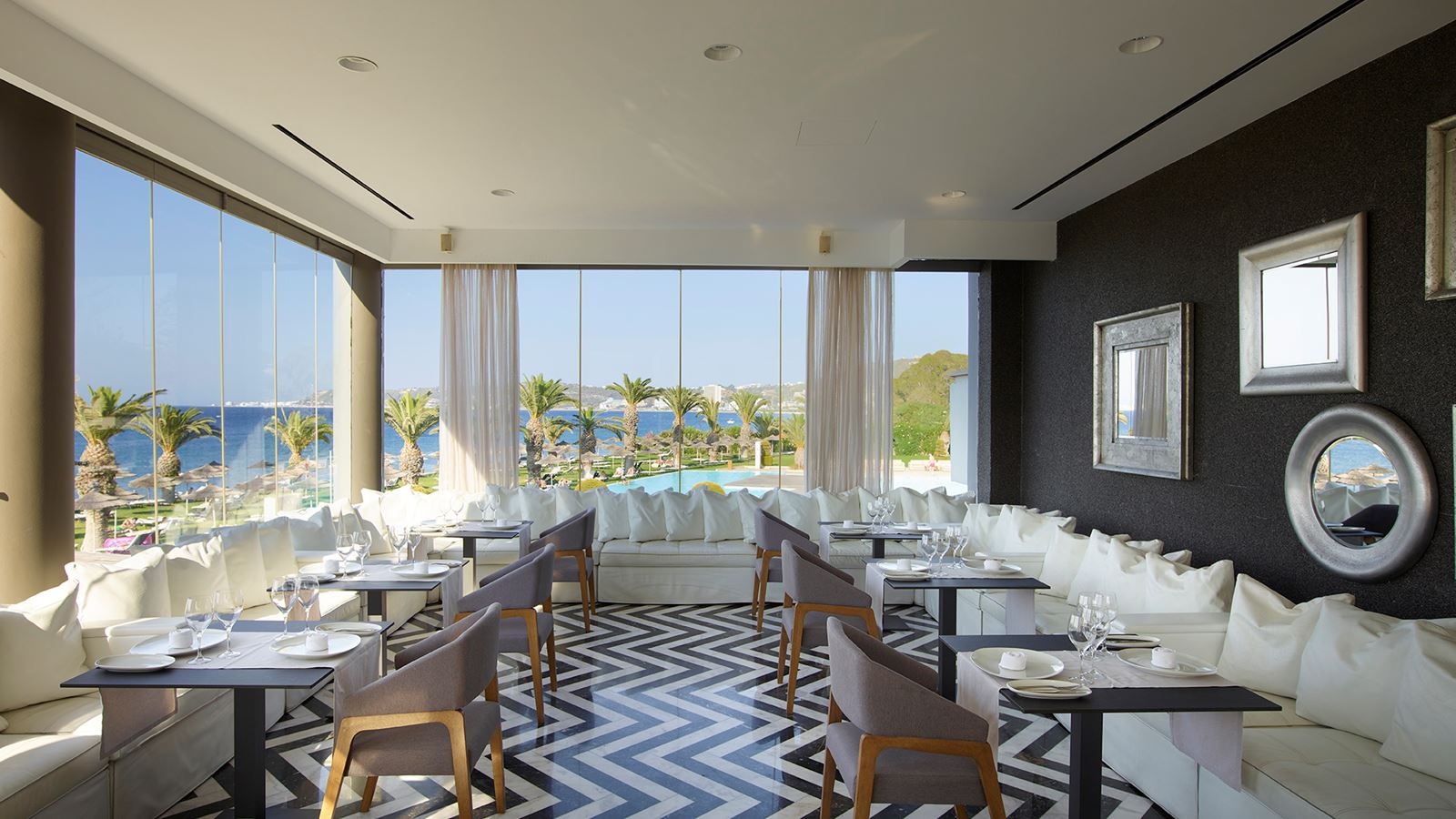 restaurants-a-la-zonia-suites-restaurant