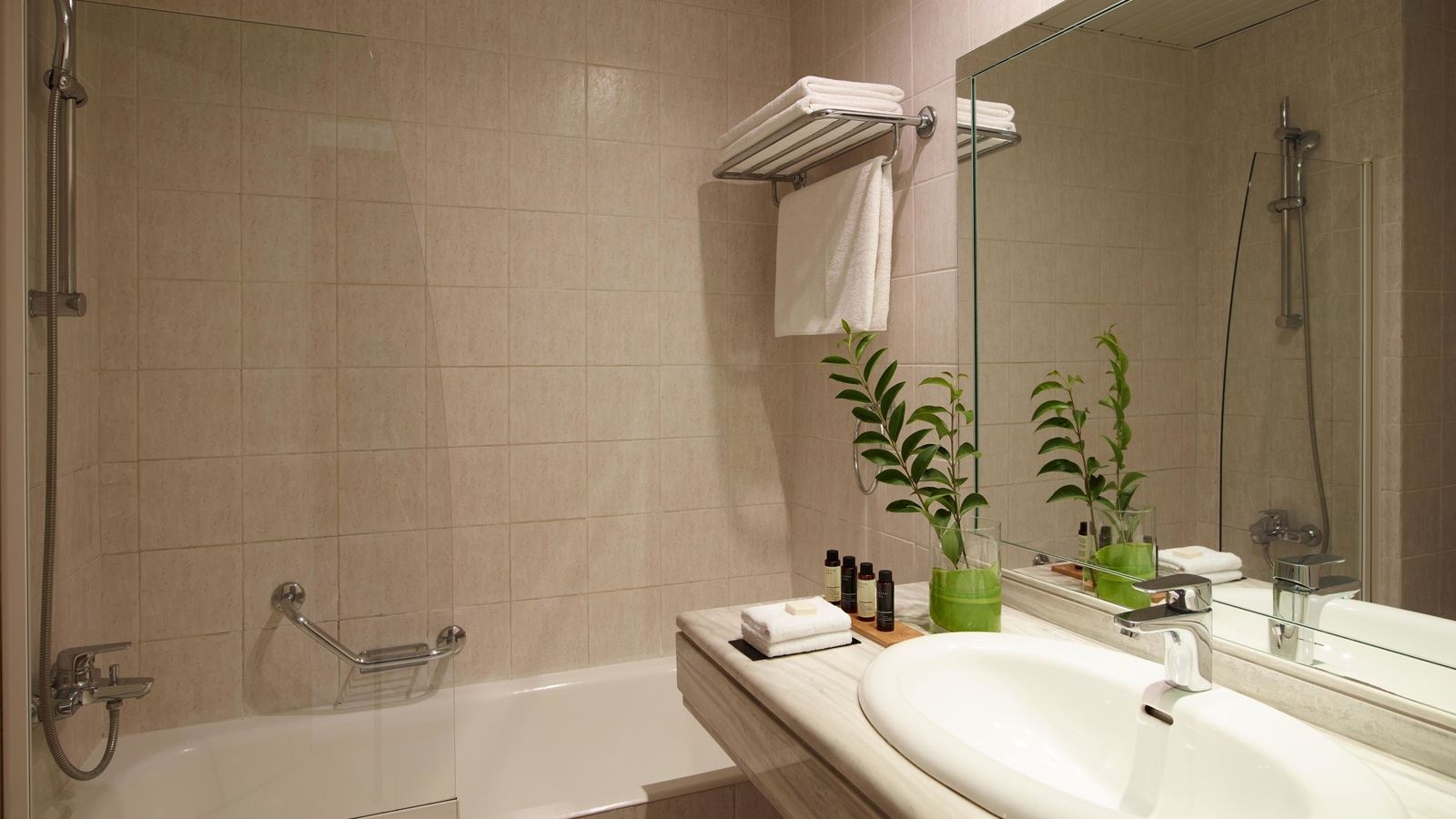 rooms-double-room-with-inland-view