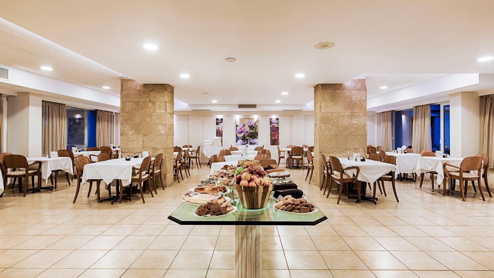 restaurants-main-restaurant