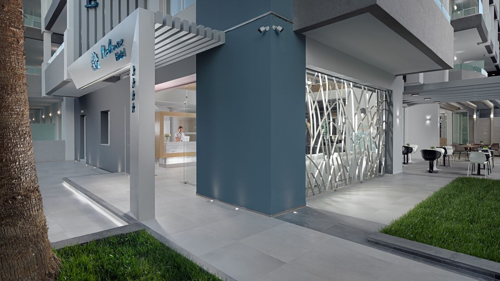 general-main-building