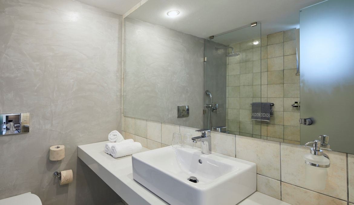 rooms-standard-double-room-balcony-or-terrace